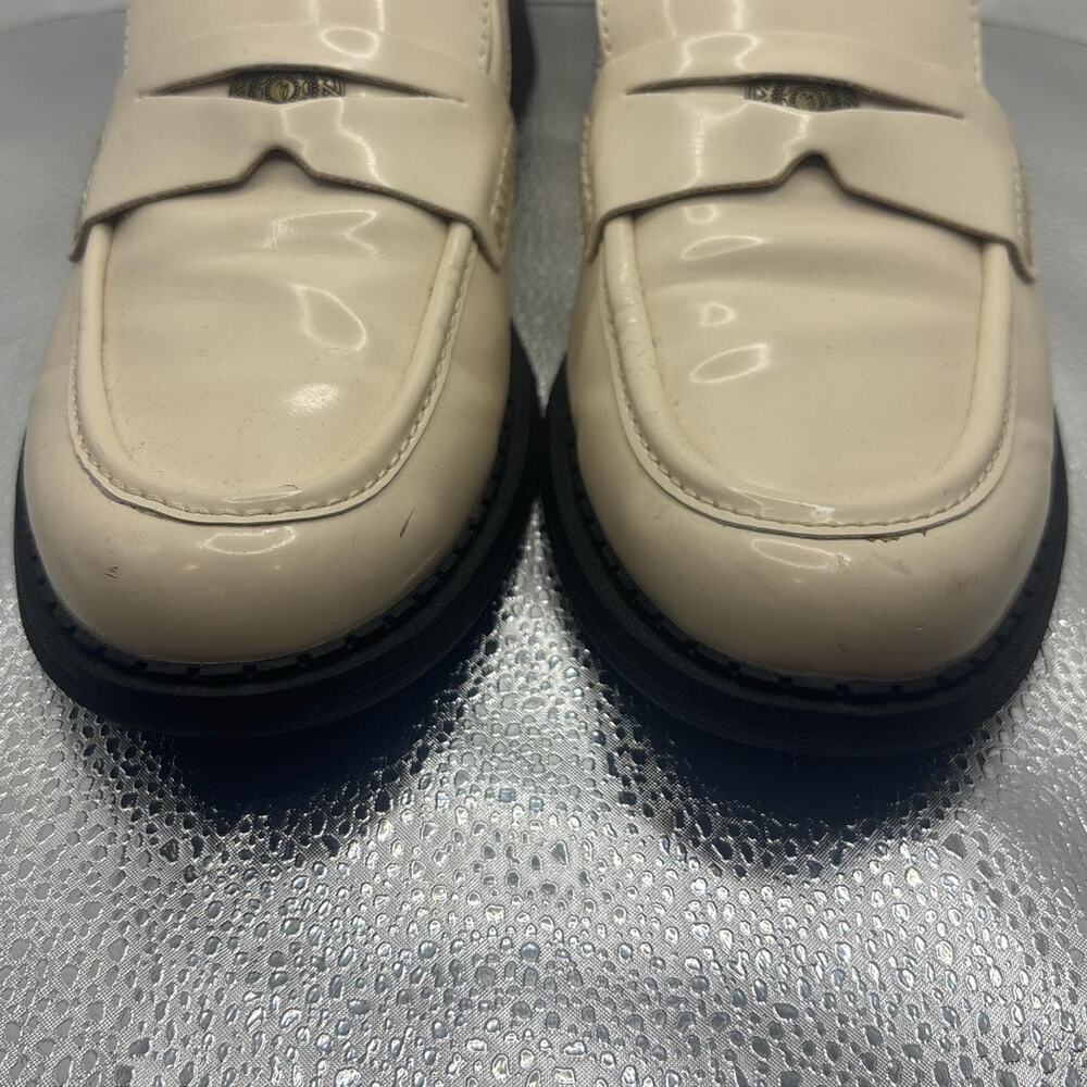 Zodiac Cream Leather Loafers Women’s Size 9 Beige Slip On Dress Shoes - Picture 6 of 8